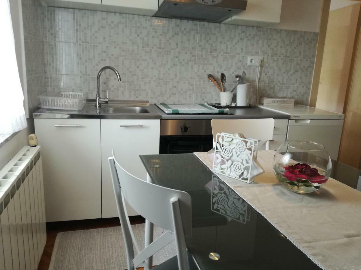 Apartman Jasmin Apartment Catrnja Ngoại thất bức ảnh
